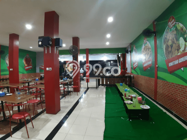 Komersial Dijual Lokasi Emas di Baki Luas 200m2 Komersial Dijual Lokasi Emas di Baki Luas 200m2