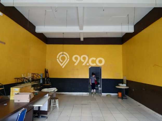AREA BERKEMBANG! Ruko Disewakan di pekunden, Luas 170m², Ready Bisnis AREA BERKEMBANG! Ruko Disewakan di pekunden, Luas 170m², Ready Bisnis