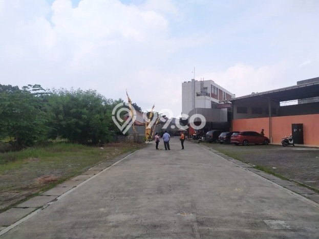 Gudang Dijual Lokasi Emas di Kebayoran Lama Luas 1796m2 Gudang Dijual Lokasi Emas di Kebayoran Lama Luas 1796m2