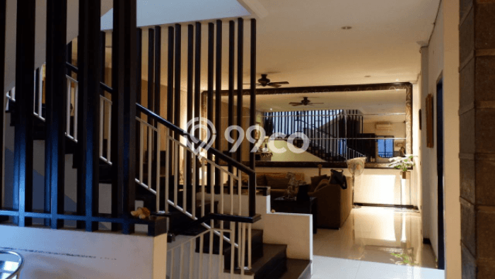 PELUANG EMAS! Ruko di Pemecutan Kelod, Luas 810m², Nilai Profit Tinggi PELUANG EMAS! Ruko di Pemecutan Kelod, Luas 810m², Nilai Profit Tinggi