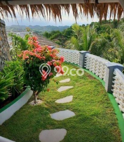 Unit Komersial Dijual di Pujut Lombok Tengah Luas Tanah 1760m2, Luas Bangunan 1760m2 Unit Komersial Dijual di Pujut Lombok Tengah Luas Tanah 1760m2, Luas Bangunan 1760m2