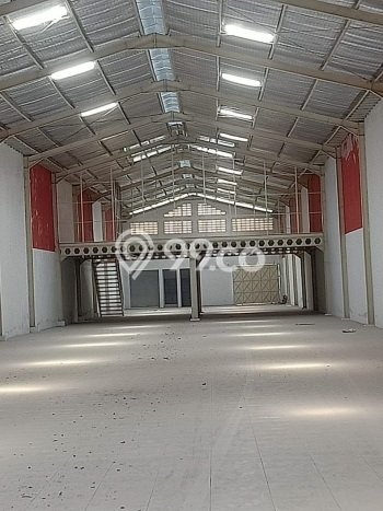GUDANG pinggir jalan raya akses KONTAINER di Parangjoro Sukoharjo Solo GUDANG pinggir jalan raya akses KONTAINER di Parangjoro Sukoharjo Solo