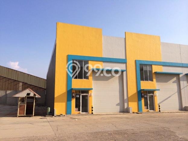 AREA KOMERSIAL! Gudang For Rent di Cakung, Luas 270m², Akses Strategis, Siap Operasi AREA KOMERSIAL! Gudang For Rent di Cakung, Luas 270m², Akses Strategis, Siap Operasi