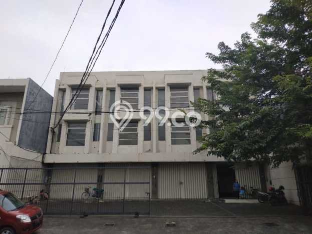 KAWASAN KOMERSIAL! Ruko Disewakan di Semarang Tengah, Luas 325m², Area Strategis KAWASAN KOMERSIAL! Ruko Disewakan di Semarang Tengah, Luas 325m², Area Strategis