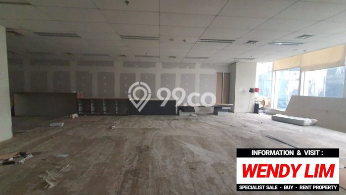 Kantor Bagus Dijual LB 1052m2 Lokasi Strategis Jakarta Selatan Area Cocok untuk Bisnis Kantor Bagus Dijual LB 1052m2 Lokasi Strategis Jakarta Selatan Area Cocok untuk Bisnis