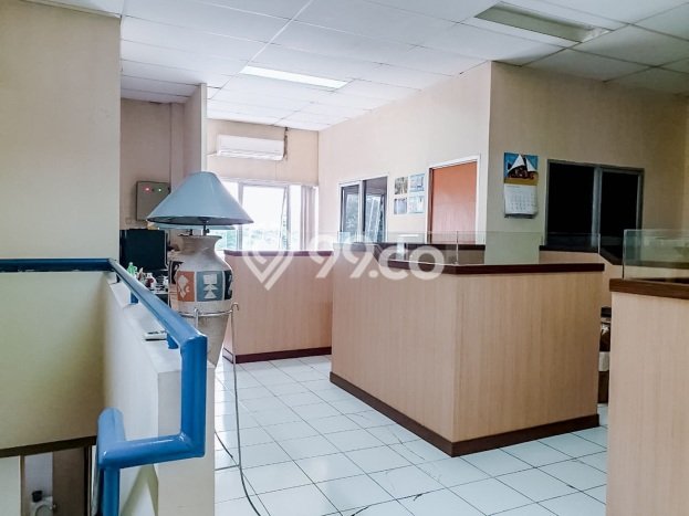 Gudang Kawasan Strategis Kawasan Lippo Cikarang, Luas 530m2m², Mainroad Gudang Kawasan Strategis Kawasan Lippo Cikarang, Luas 530m2m², Mainroad