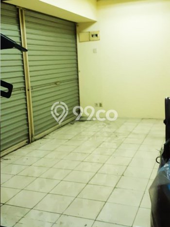 KAWASAN BISNIS! Komersial di Glodok, Luas 11m², Lokasi Strategis KAWASAN BISNIS! Komersial di Glodok, Luas 11m², Lokasi Strategis