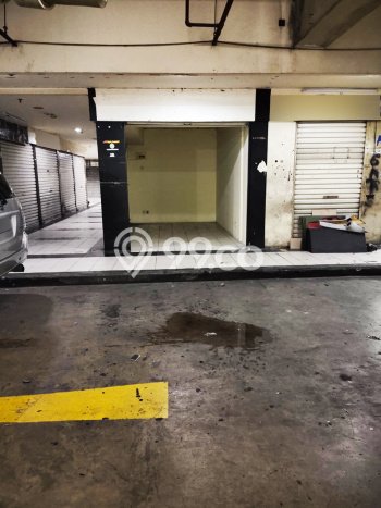 KAWASAN BISNIS! Komersial di Glodok, Luas 11m², Lokasi Strategis KAWASAN BISNIS! Komersial di Glodok, Luas 11m², Lokasi Strategis