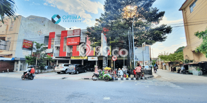 Ruko Usaha Dijual di Gedong Tengen Yogyakarta LT 267m2 & LB 290m2 Ruko Usaha Dijual di Gedong Tengen Yogyakarta LT 267m2 & LB 290m2