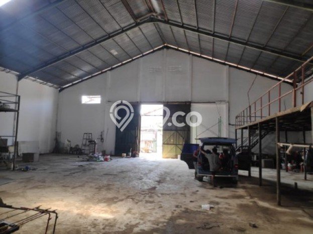 Gudang Disewa di Genuk, Semarang, LT 1100m2 / LB 440m2 Gudang Disewa di Genuk, Semarang, LT 1100m2 / LB 440m2