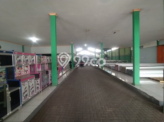 Unit Komersial Dijual di Karangtengah Cianjur 1200m2 Unit Komersial Dijual di Karangtengah Cianjur 1200m2