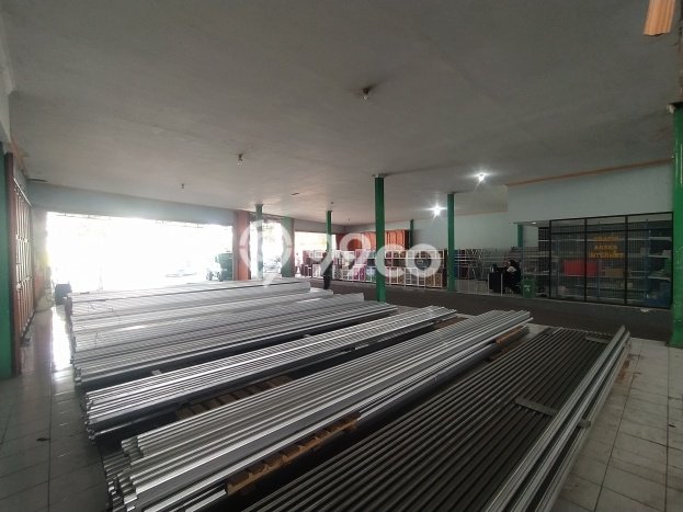 Unit Komersial Dijual di Karangtengah Cianjur 1200m2 Unit Komersial Dijual di Karangtengah Cianjur 1200m2