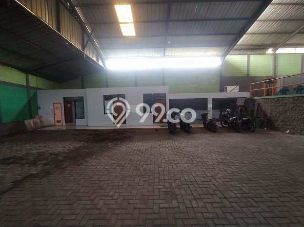Unit Komersial Dijual di Karangtengah Cianjur 1200m2 Unit Komersial Dijual di Karangtengah Cianjur 1200m2