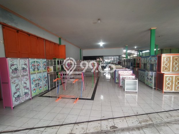 Unit Komersial Dijual di Karangtengah Cianjur 1200m2 Unit Komersial Dijual di Karangtengah Cianjur 1200m2