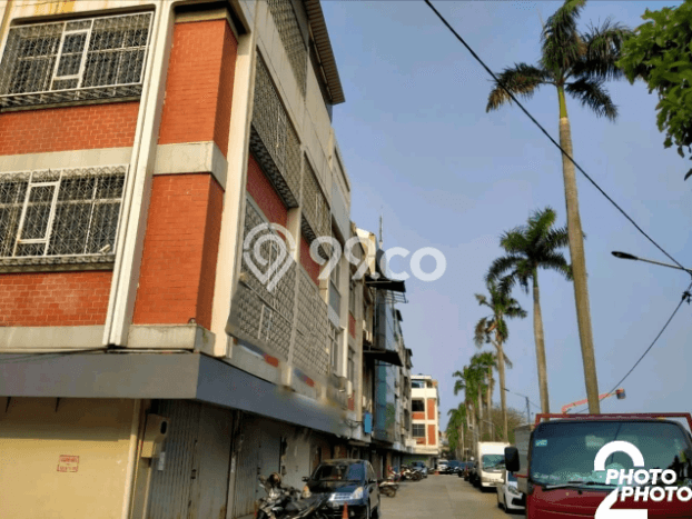 Ruko Bagus Dijual LB 1080m2 Lokasi Strategis Jakarta Barat Area Cocok untuk Bisnis Ruko Bagus Dijual LB 1080m2 Lokasi Strategis Jakarta Barat Area Cocok untuk Bisnis