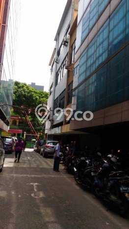 Ruko Bagus Dijual LB 193m2 Lokasi Strategis Jakarta Pusat Area Cocok untuk Berbisnis Ruko Bagus Dijual LB 193m2 Lokasi Strategis Jakarta Pusat Area Cocok untuk Berbisnis