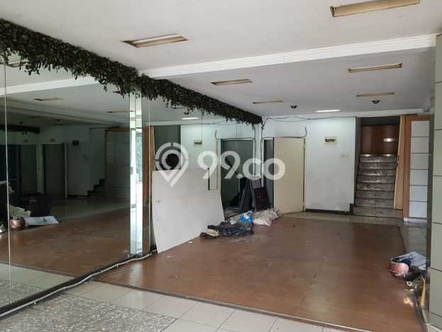Unit Komersial Dijual di Coblong Bandung Luas Bangunan 1262m2 Unit Komersial Dijual di Coblong Bandung Luas Bangunan 1262m2