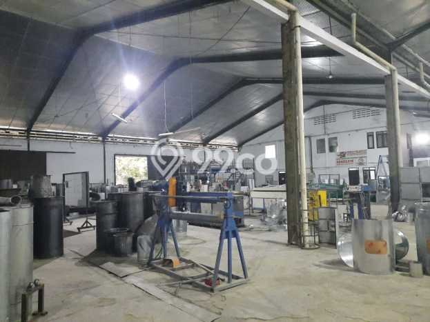 Gudang Bagus Dijual LB 1696m2 Lokasi Strategis Bandung Area Cocok untuk Berbisnis Gudang Bagus Dijual LB 1696m2 Lokasi Strategis Bandung Area Cocok untuk Berbisnis