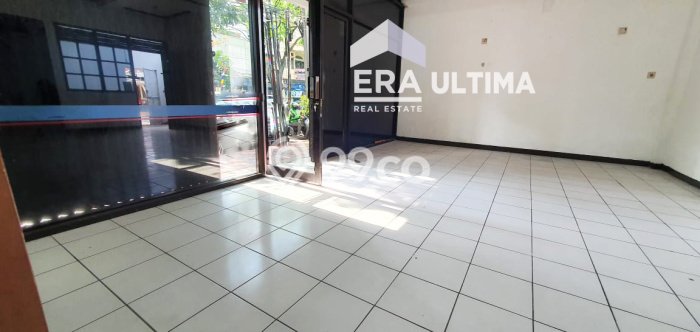 Unit Ruko Paling Strategis di Lengkong Bandung dengan LB 150m2 Unit Ruko Paling Strategis di Lengkong Bandung dengan LB 150m2