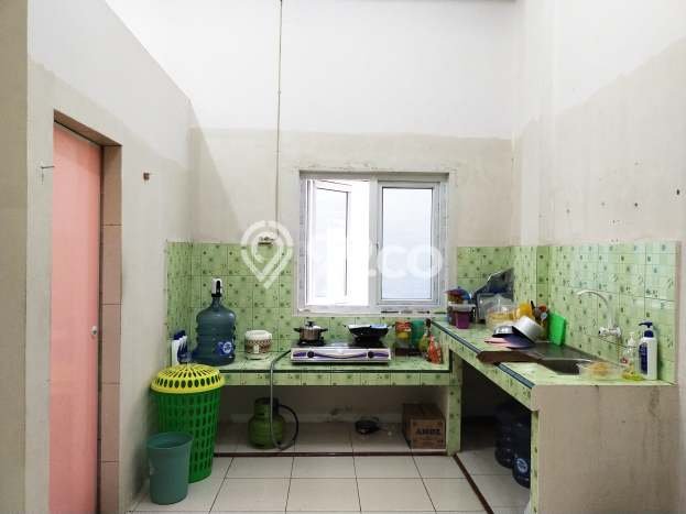 LOKASI SUPER STRATEGIS! Ruko di Medan Area, Luas 192m², Prospek Pengunjung LOKASI SUPER STRATEGIS! Ruko di Medan Area, Luas 192m², Prospek Pengunjung