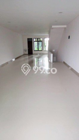 For Rent Ruko Premium Kawasan Bandung Kota, Luas 295m², Jalan Strategis For Rent Ruko Premium Kawasan Bandung Kota, Luas 295m², Jalan Strategis