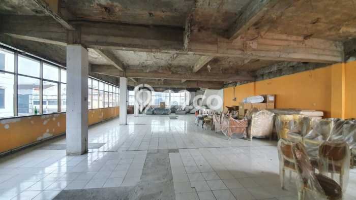Ruko Kawasan Cideng, Luas 1129m², Lokasi Strategis Ruko Kawasan Cideng, Luas 1129m², Lokasi Strategis