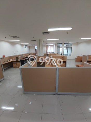 Lokasi Strategis! Dijual Kantor Bisnis di Jatinegara, Jakarta Timur Kondisi Baik Lokasi Strategis! Dijual Kantor Bisnis di Jatinegara, Jakarta Timur Kondisi Baik