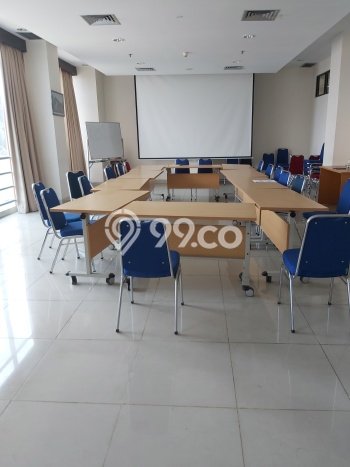 Lokasi Strategis! Dijual Kantor Bisnis di Jatinegara, Jakarta Timur Kondisi Baik Lokasi Strategis! Dijual Kantor Bisnis di Jatinegara, Jakarta Timur Kondisi Baik