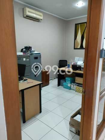 Unit Ruko Dijual di Medan Petisah Medan Luas Tanah 240m2, Luas Bangunan 480m2 Unit Ruko Dijual di Medan Petisah Medan Luas Tanah 240m2, Luas Bangunan 480m2