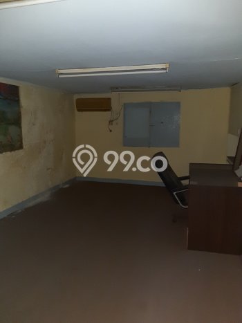 Ruko disewakan lokasi strategis Tambora Jakarta Barat 207m2 Ruko disewakan lokasi strategis Tambora Jakarta Barat 207m2