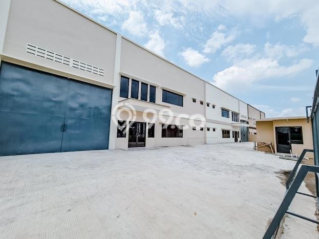 Gudang For Rent di Lippo Cikarang, Luas 1246m2m², Area Strategis, Akses Bagus Gudang For Rent di Lippo Cikarang, Luas 1246m2m², Area Strategis, Akses Bagus