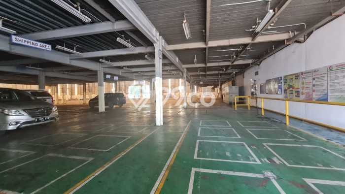 Pabrik Dijual di Karawang Barat Karawang dengan Luas Bangunan 7400m2 Pabrik Dijual di Karawang Barat Karawang dengan Luas Bangunan 7400m2