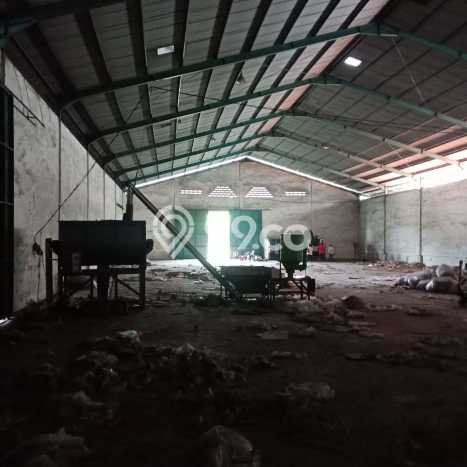 FOR SALE! Pabrik di Driyorejo Gresik, LT 3258m2, LB 1324m2 FOR SALE! Pabrik di Driyorejo Gresik, LT 3258m2, LB 1324m2