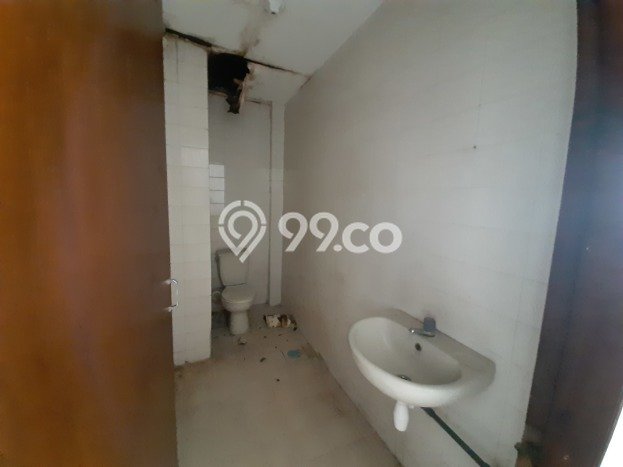 Ruko Bagus Dijual LB 144m2 Lokasi Strategis Surabaya Area Cocok untuk Berbisnis Ruko Bagus Dijual LB 144m2 Lokasi Strategis Surabaya Area Cocok untuk Berbisnis