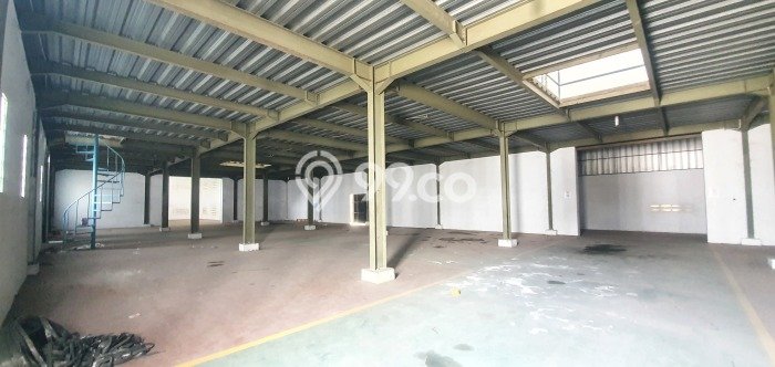 Gudang Kawasan Curug, Luas 5413m², Jalan Utama, Area Strategis Gudang Kawasan Curug, Luas 5413m², Jalan Utama, Area Strategis