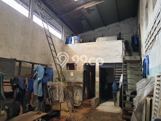Gudang Dijual Lokasi Stratagis di Krian Sidoarjo Cocok untuk Bisnis Gudang Dijual Lokasi Stratagis di Krian Sidoarjo Cocok untuk Bisnis