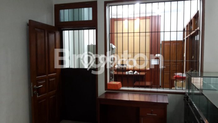 Ruko Bagus Dijual LB 360m2 Lokasi Strategis Madiun Area Cocok untuk Bisnis Ruko Bagus Dijual LB 360m2 Lokasi Strategis Madiun Area Cocok untuk Bisnis