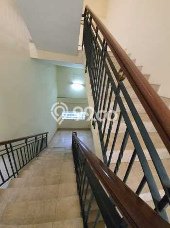 Unit Ruko Dijual di Lengkong Bandung Luas Bangunan 330m2 Unit Ruko Dijual di Lengkong Bandung Luas Bangunan 330m2