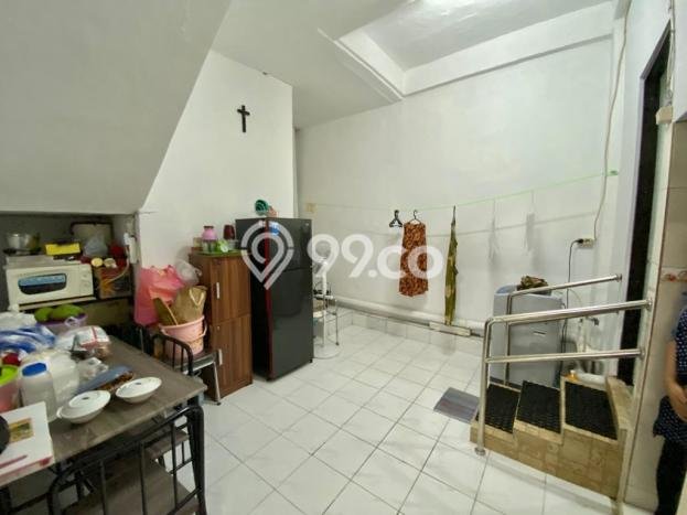 INVESTASI POTENSIAL! Ruko di , Luas 200m2m², Kawasan Komersial INVESTASI POTENSIAL! Ruko di , Luas 200m2m², Kawasan Komersial