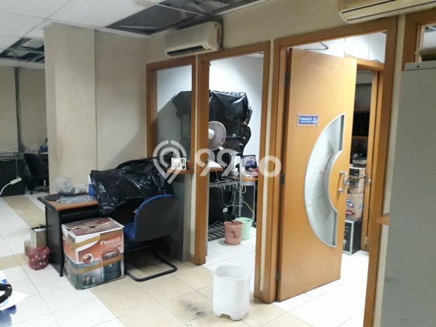 Ruko Paling Dicari LB 852m2 Dijual di Gubeng Ruko Paling Dicari LB 852m2 Dijual di Gubeng