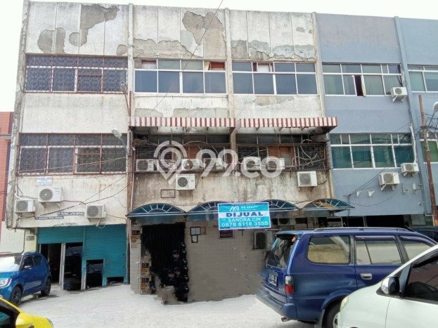 FOR SALE! Ruko di Tanjung Priok Jakarta Utara, LT 160m2, LB 462m2 FOR SALE! Ruko di Tanjung Priok Jakarta Utara, LT 160m2, LB 462m2