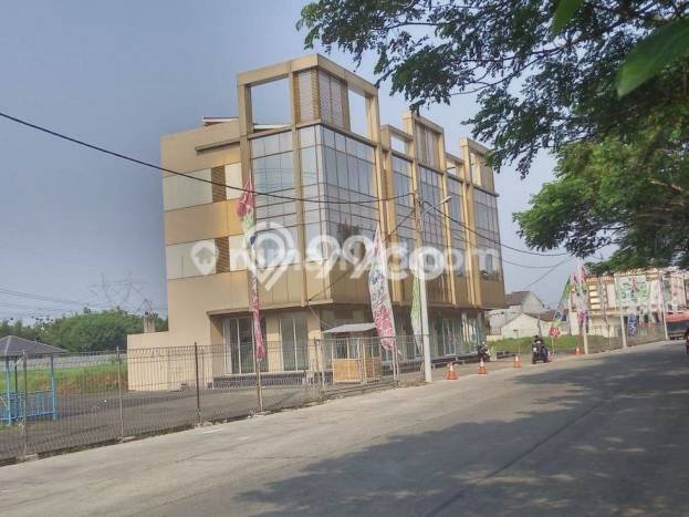 DIJUAL RUKO HOOK 3 LANTAI LOKASI STRATEGIS DI BUKIT DAGO DIJUAL RUKO HOOK 3 LANTAI LOKASI STRATEGIS DI BUKIT DAGO