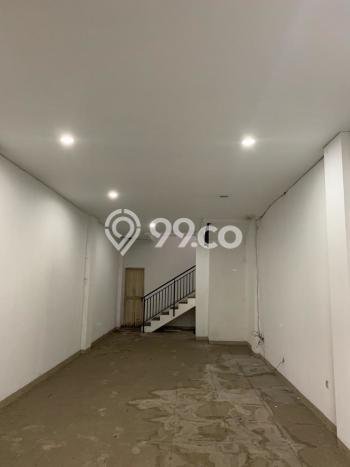 Ruko Disewa di Bandung dengan LB 200m2 Area Komersial Ramai Ruko Disewa di Bandung dengan LB 200m2 Area Komersial Ramai