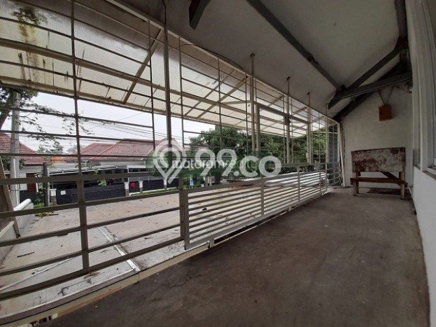 Ruko untuk Disewa di Pusat Bandung Luas Bangunan 120m2 Ruko untuk Disewa di Pusat Bandung Luas Bangunan 120m2