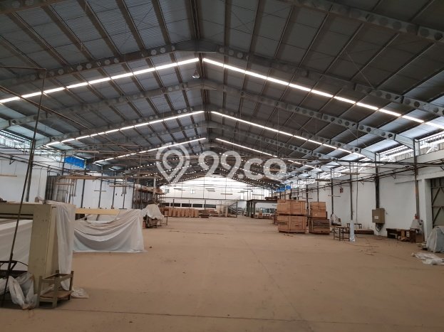 Pabrik Dijual di Prime Area Tangerang Luas 4000m2 Pabrik Dijual di Prime Area Tangerang Luas 4000m2