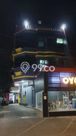 Ruko Dijual di Prime Area Jakarta Pusat Luas 600m2 Ruko Dijual di Prime Area Jakarta Pusat Luas 600m2