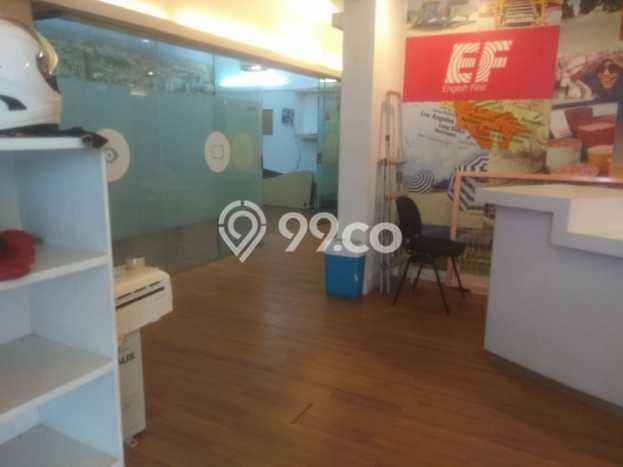 Kantor Dijual di Karawaci LT 164m2, LB 600m2 Solusi Investasi Cerdas Kantor Dijual di Karawaci LT 164m2, LB 600m2 Solusi Investasi Cerdas