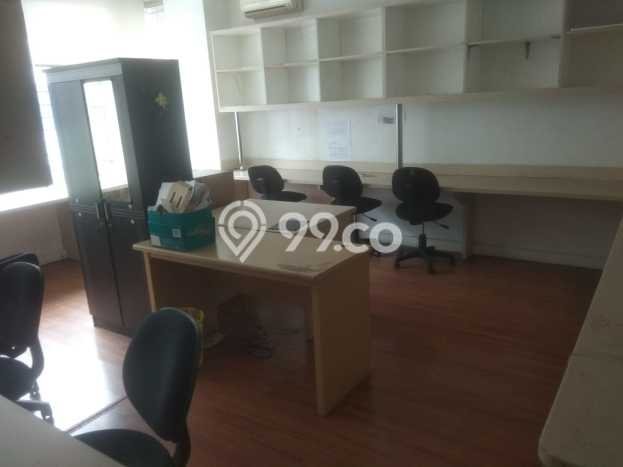 Kantor Dijual di Karawaci LT 164m2, LB 600m2 Solusi Investasi Cerdas Kantor Dijual di Karawaci LT 164m2, LB 600m2 Solusi Investasi Cerdas