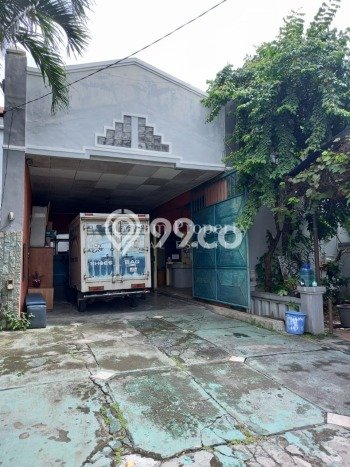 Gudang Dijual di Denpasar LT 1000m2 & LB 300m2 Lokasi Terbaik! Gudang Dijual di Denpasar LT 1000m2 & LB 300m2 Lokasi Terbaik!