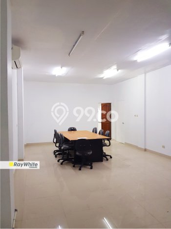Unit Komersial Disewakan di Jakarta Pusat Kawasan Strategis Harga Kompetitif Unit Komersial Disewakan di Jakarta Pusat Kawasan Strategis Harga Kompetitif